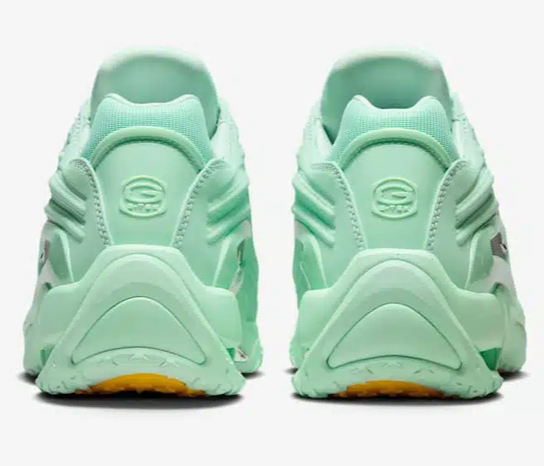 Nike NOCTA Hot Step Air Terra "Vert"