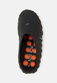 Nike Mind 001 Noir – Sneakers tendance édition limitée streetwear