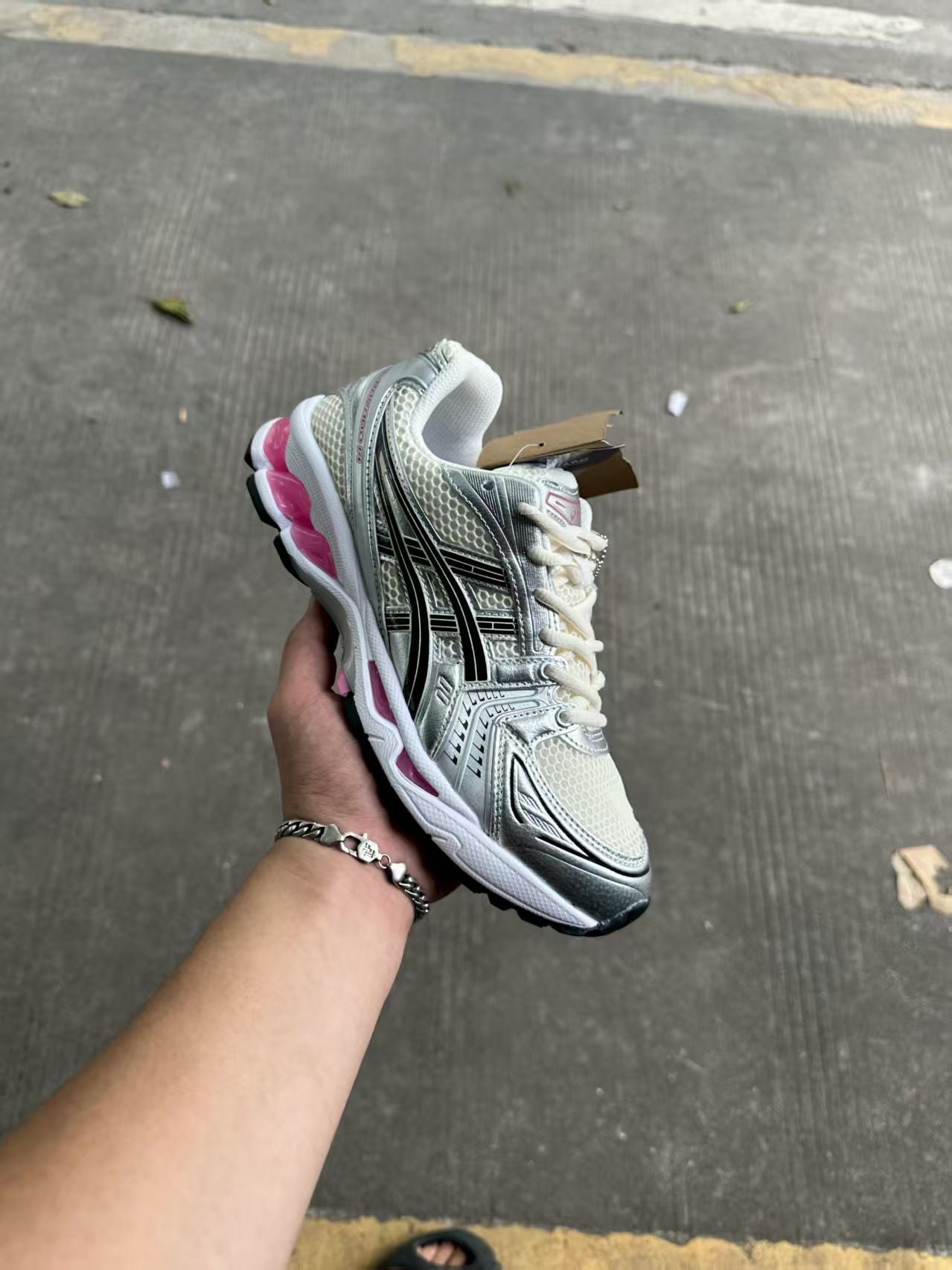 Asics gel Kayano 14/ Cream/sweetPink