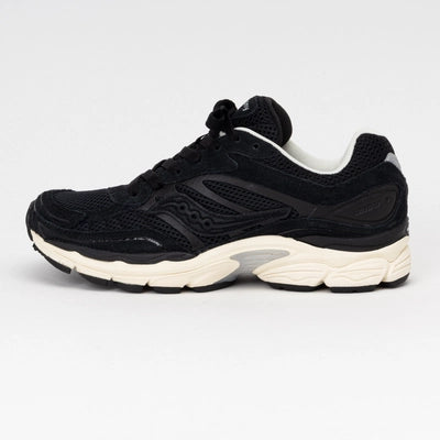 Saucony Progrid omni 9 Socktop noir et blanc